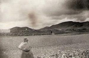 Le village de Ben S'Rour d'une 50aine de mechtas, vu de la piste d'aviation