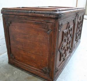 Coffre de la Medressa Techfiniya, vendu sur ebay ... 24.000 $