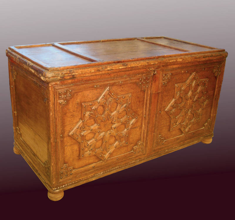 Objets volés de la Medressa Techfiniya, vendu sur ebay 140 ans après ... 24.000 $