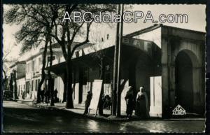 Aïn Bessem  - Bar glacier et Maison d'Agriculture