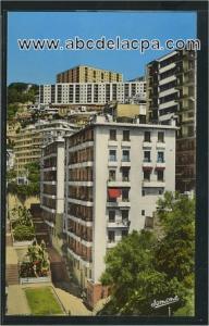 Alger -      Bâtiments  - El Djezaïr - Rue Burdeau, en haut, la cité des fonctionnaires