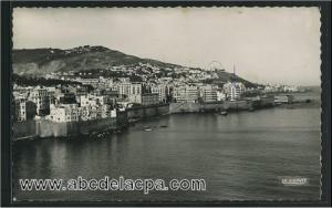 Alger - Bab el      Oued  - Vue générale sur Bab el Oued et Notre Dame d'Afrique