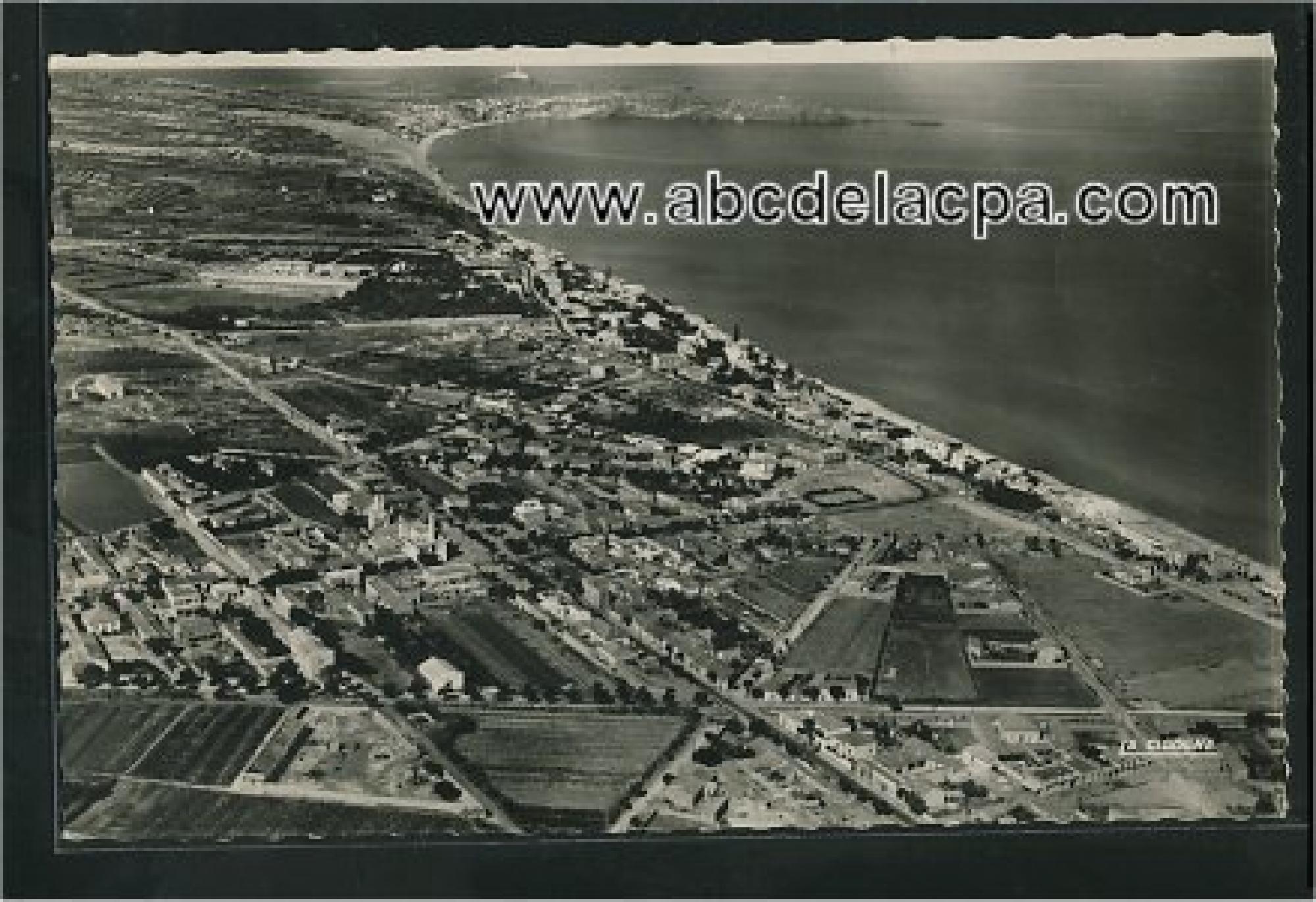 Aïn el Turk  - En avion sur Aïn el Turck