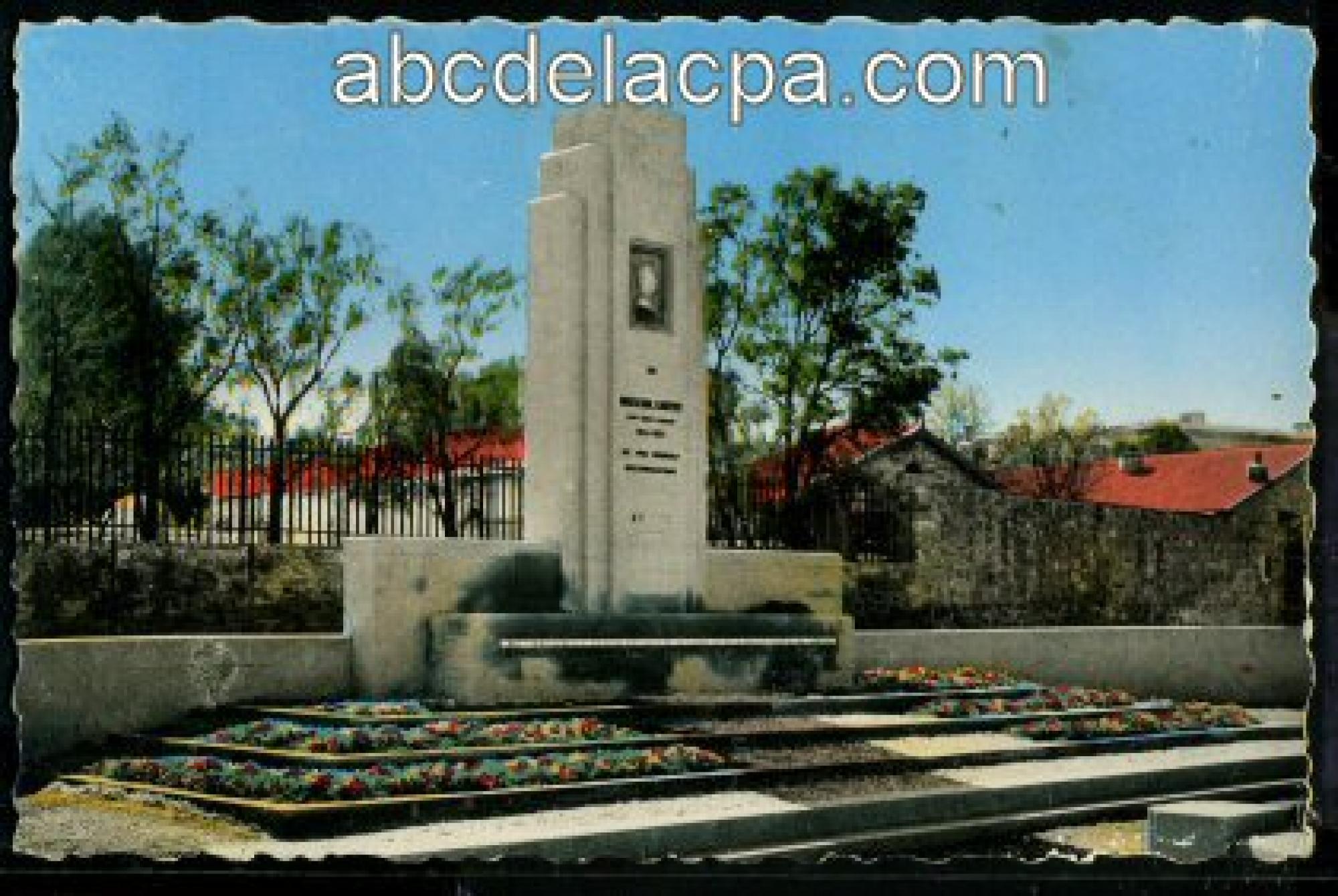 Aïn Sefra  - Le monument aux morts