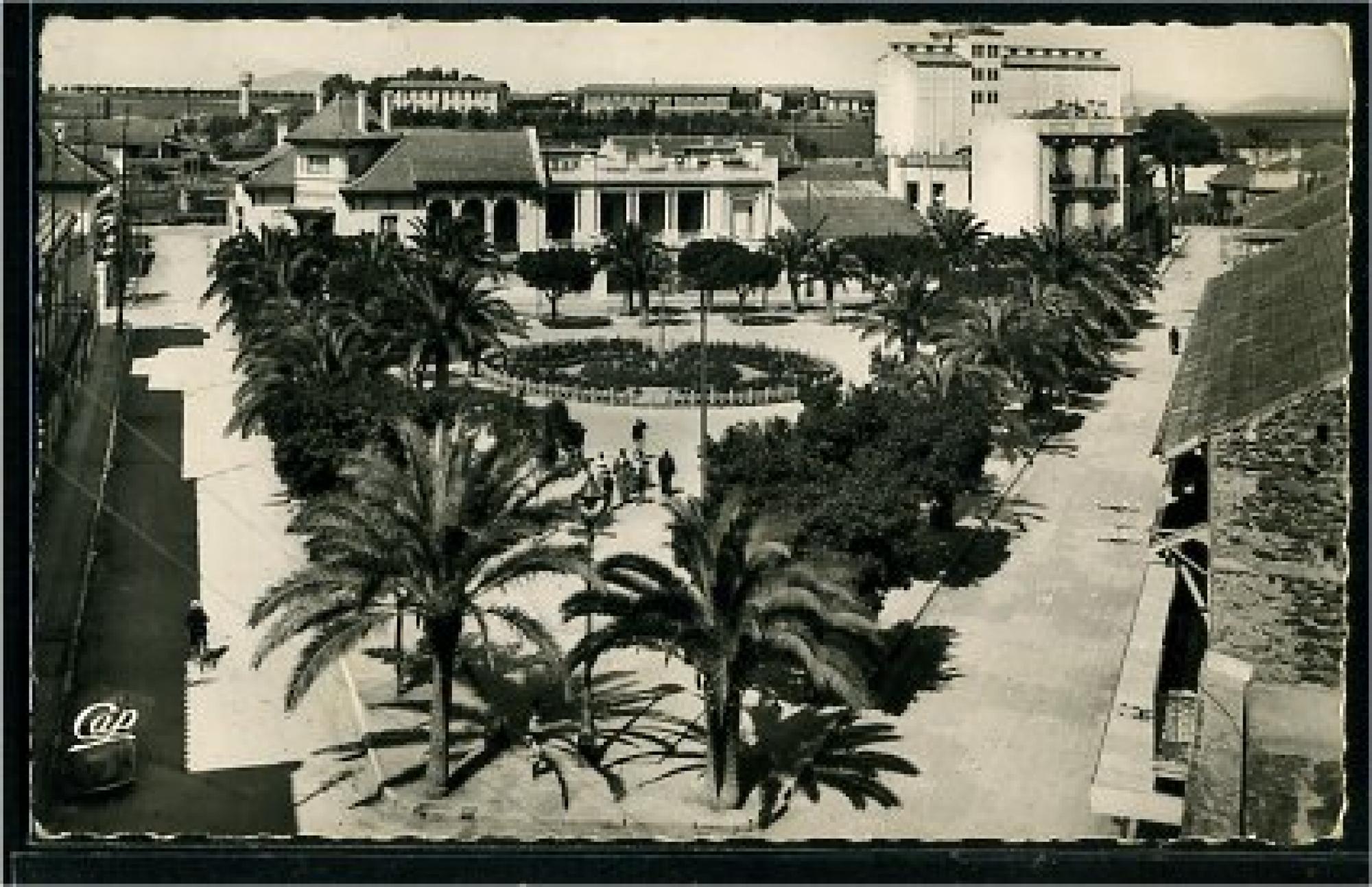 Aïn   Témouchent  - Place de Verdun