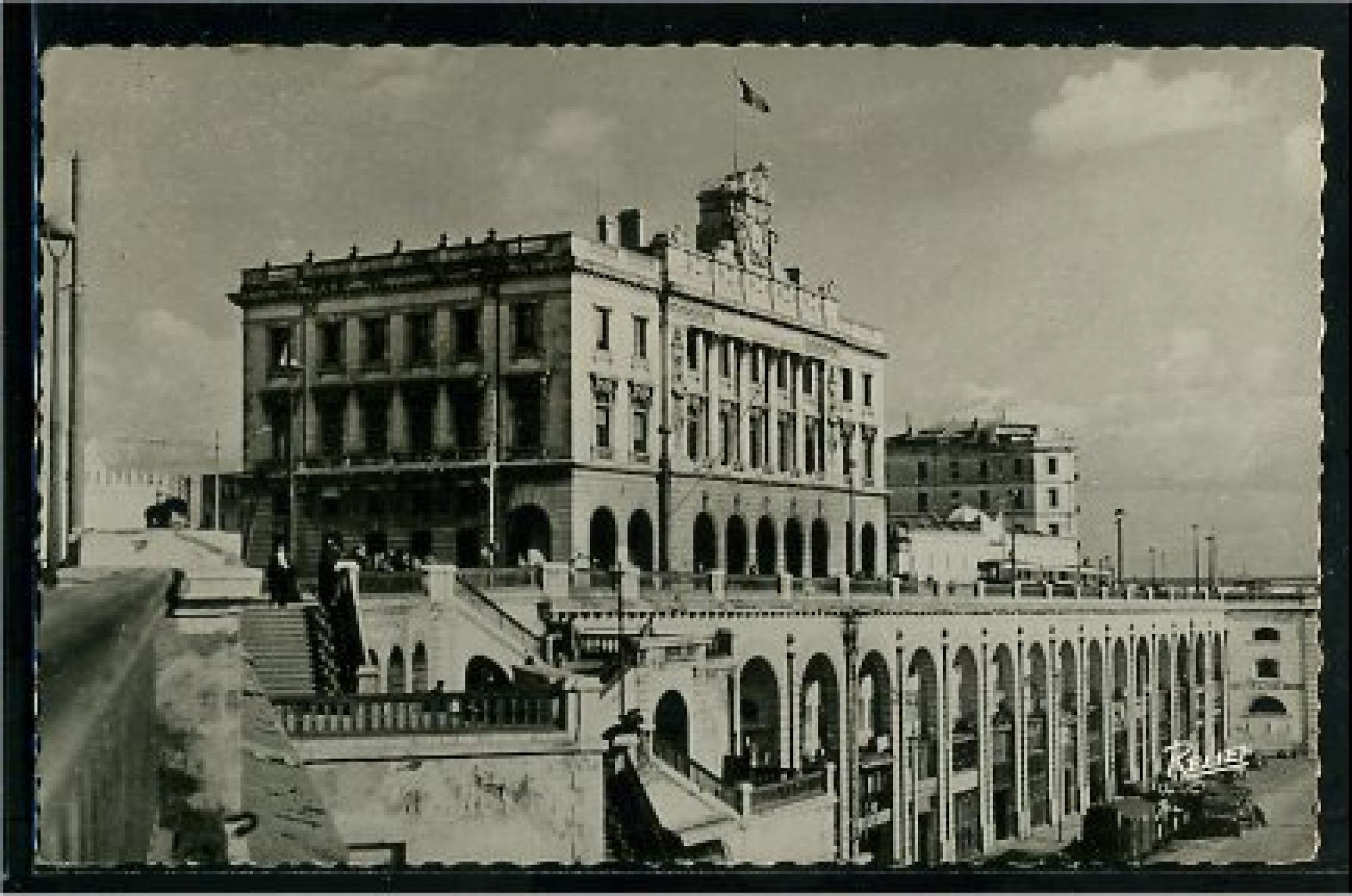 Alger -      Bâtiments  - Palais consulaire et boulevard de France