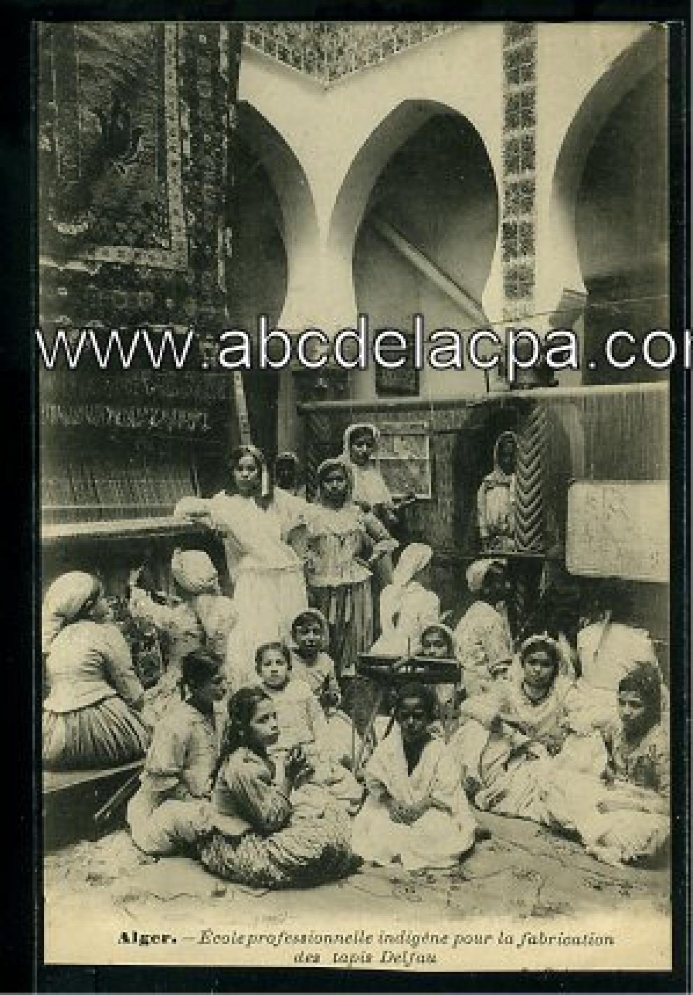 Alger -      Bâtiments  - Ecole professionnelle indigène pour la fabrication des tapis Delfau