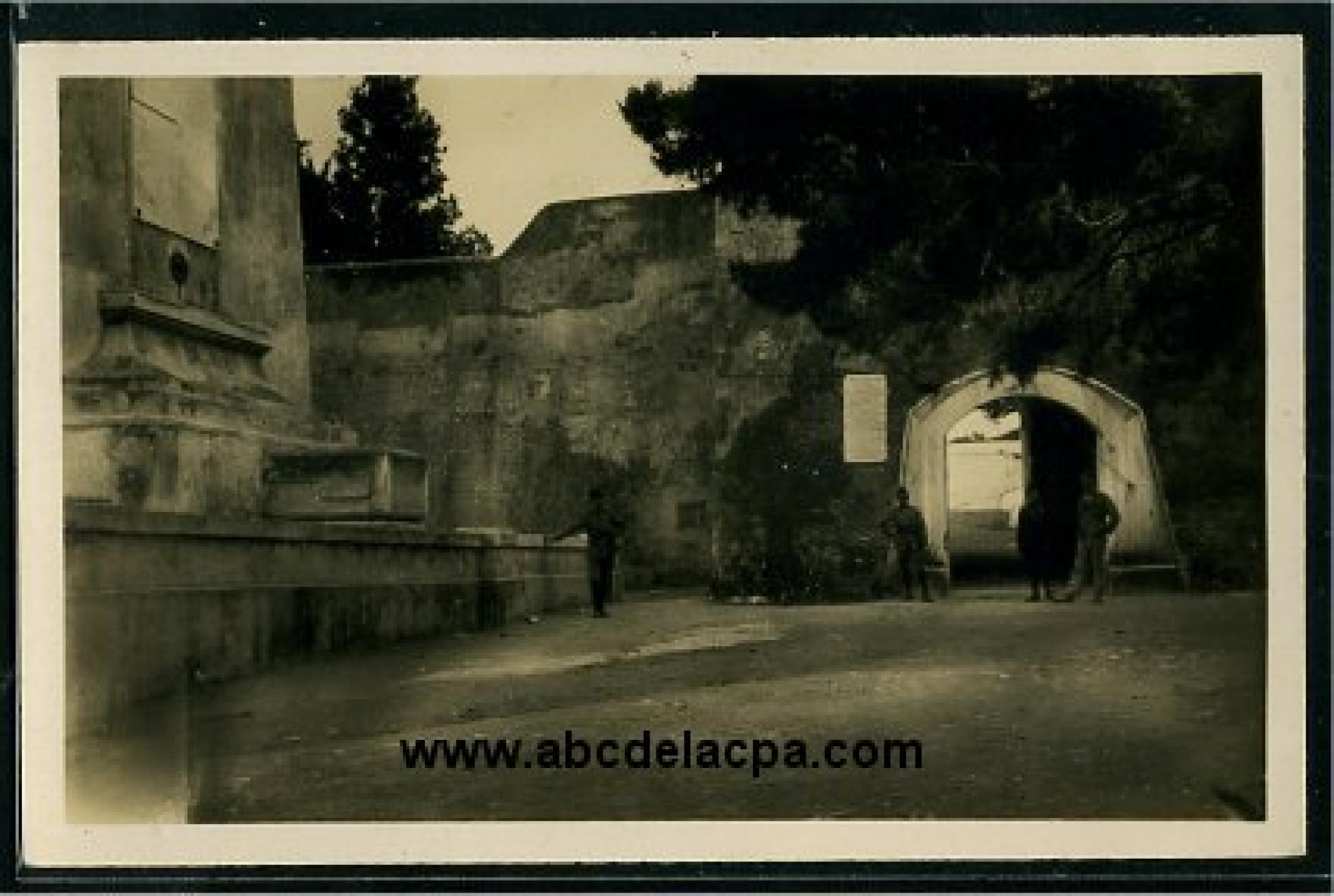 Alger -      Bâtiments  - Fort l'Empereur - Poste de garde