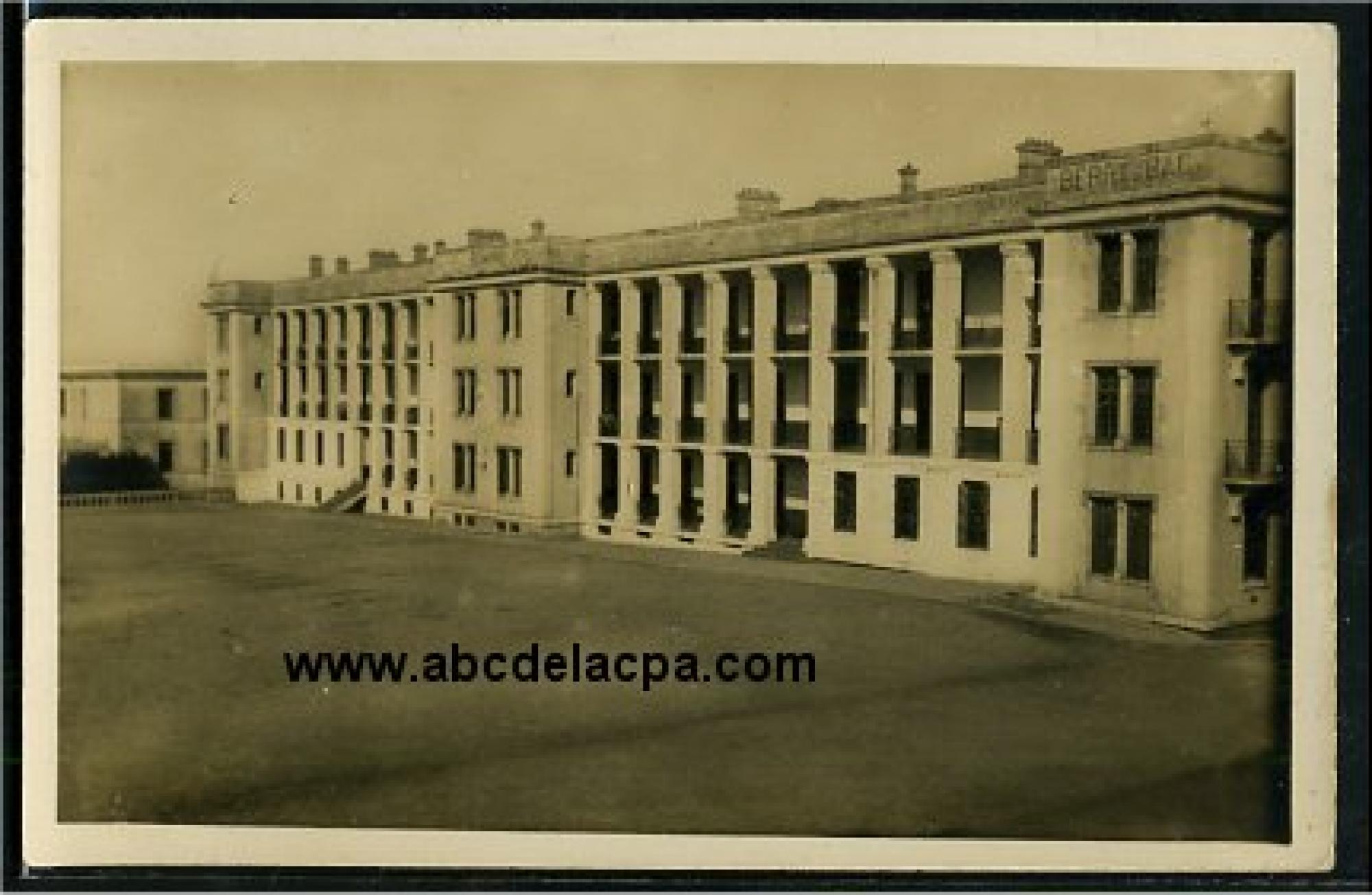 Alger -      Bâtiments  - Caserne d'Orléans - 2e bataillon, 5e et 6e compagnie et la C.M.