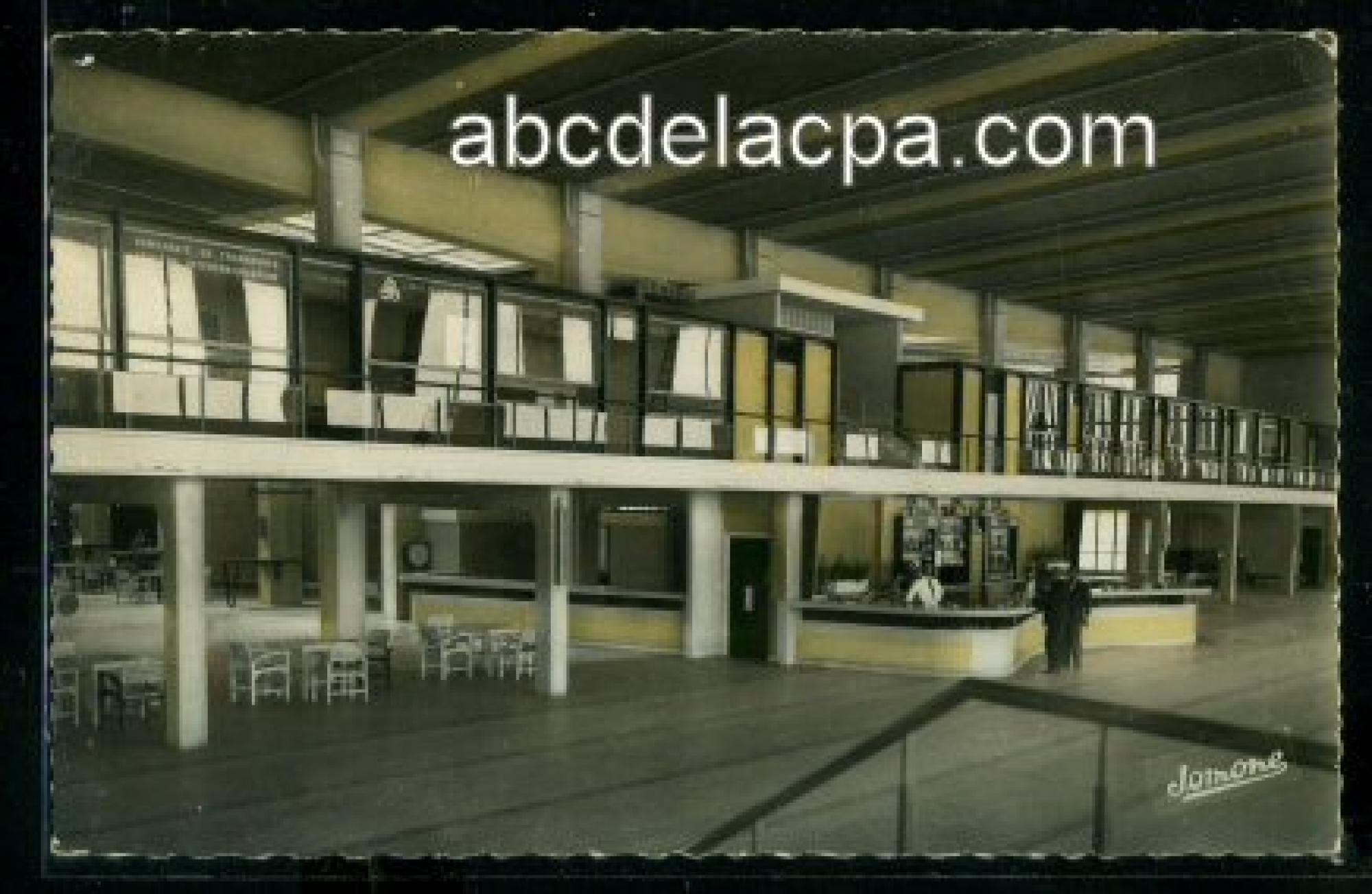 Alger -      Bâtiments  - Aérogare de Maison Blanche - Le bar