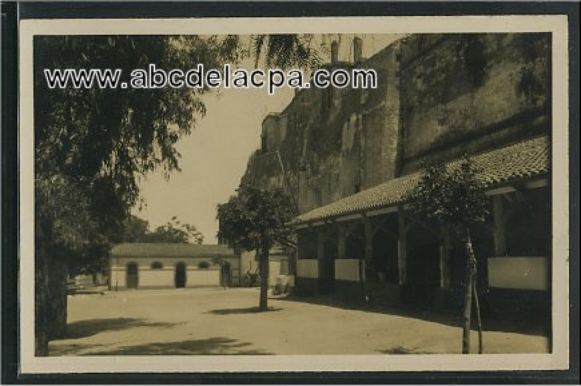 Alger -  Bâtiments  - Caserne d'Orléans - Les écuries