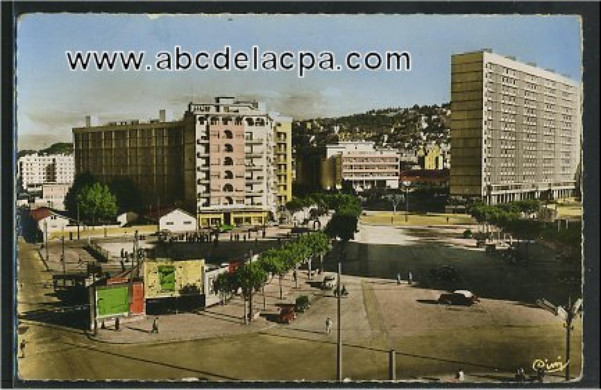 Alger -      Bâtiments  - Place Clément Ader