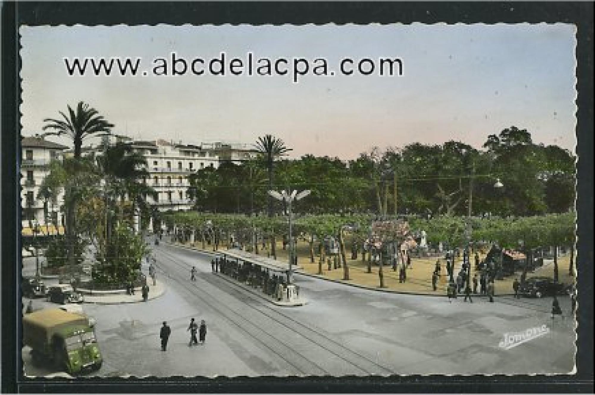 Alger -      Bâtiments  - Place de la République - Le square Bresson