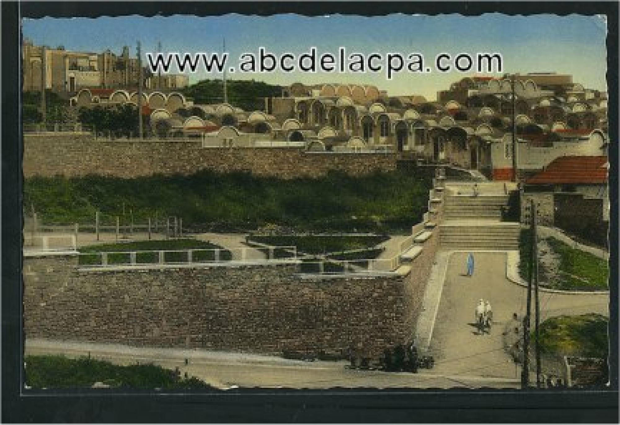 Alger -      Bâtiments  - Nouvelle cité musulmane, cité Nador