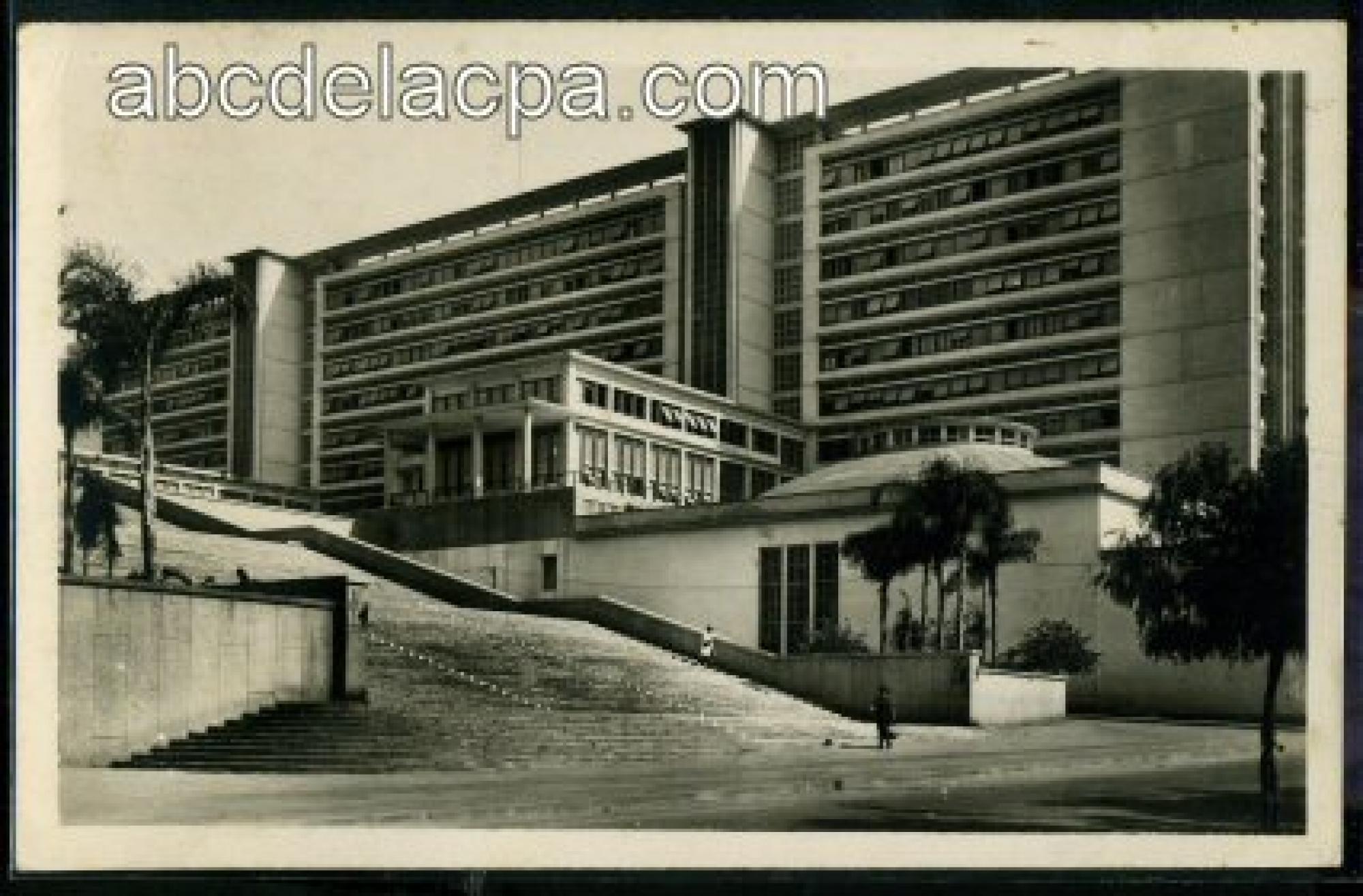 Alger -      Bâtiments  - Gouvernement général - Le grand escalier