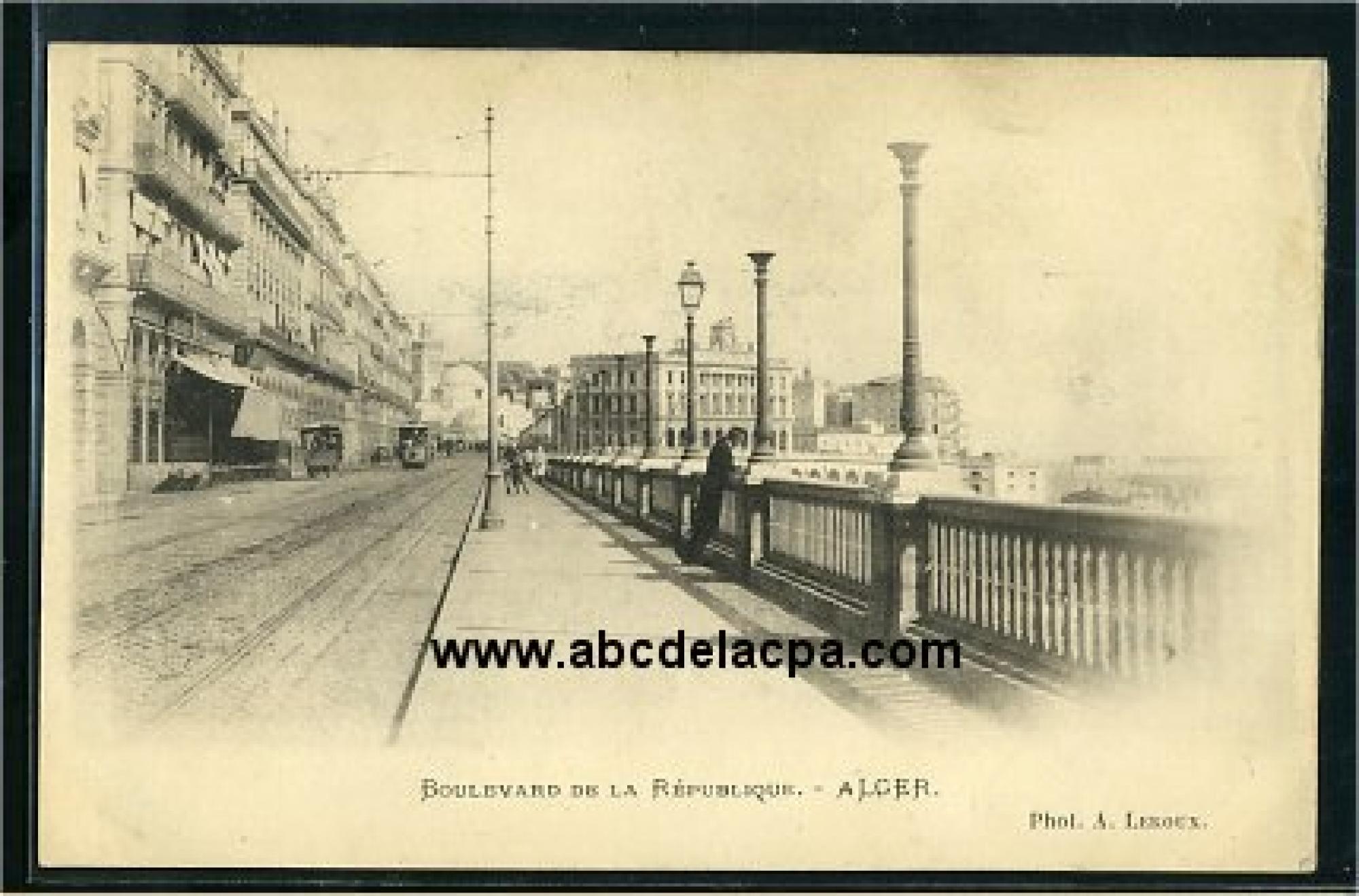 Alger - Rues  - Boulevard de la République