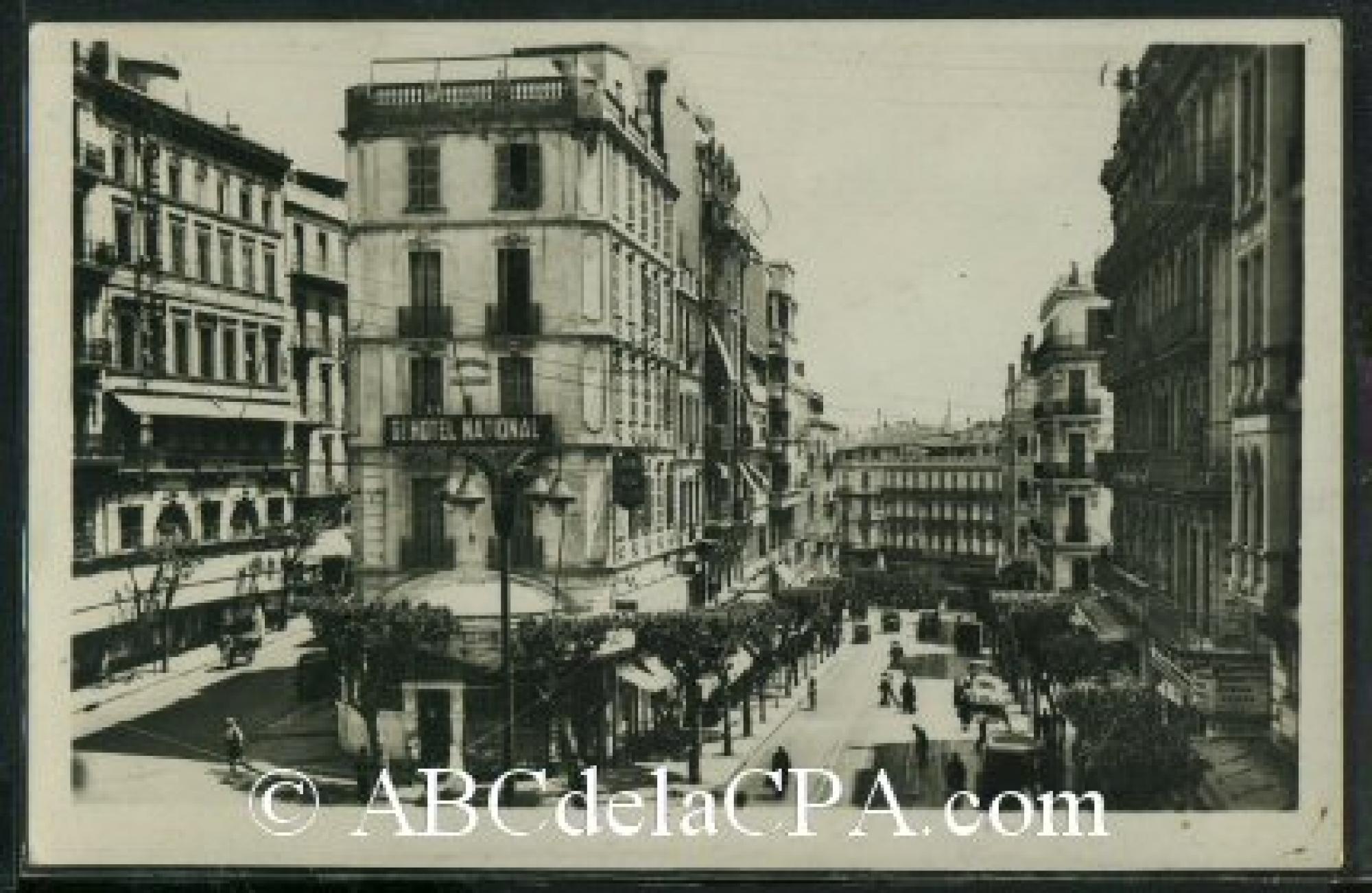 Alger - Rues  - La Rue Dumont-D'Urville