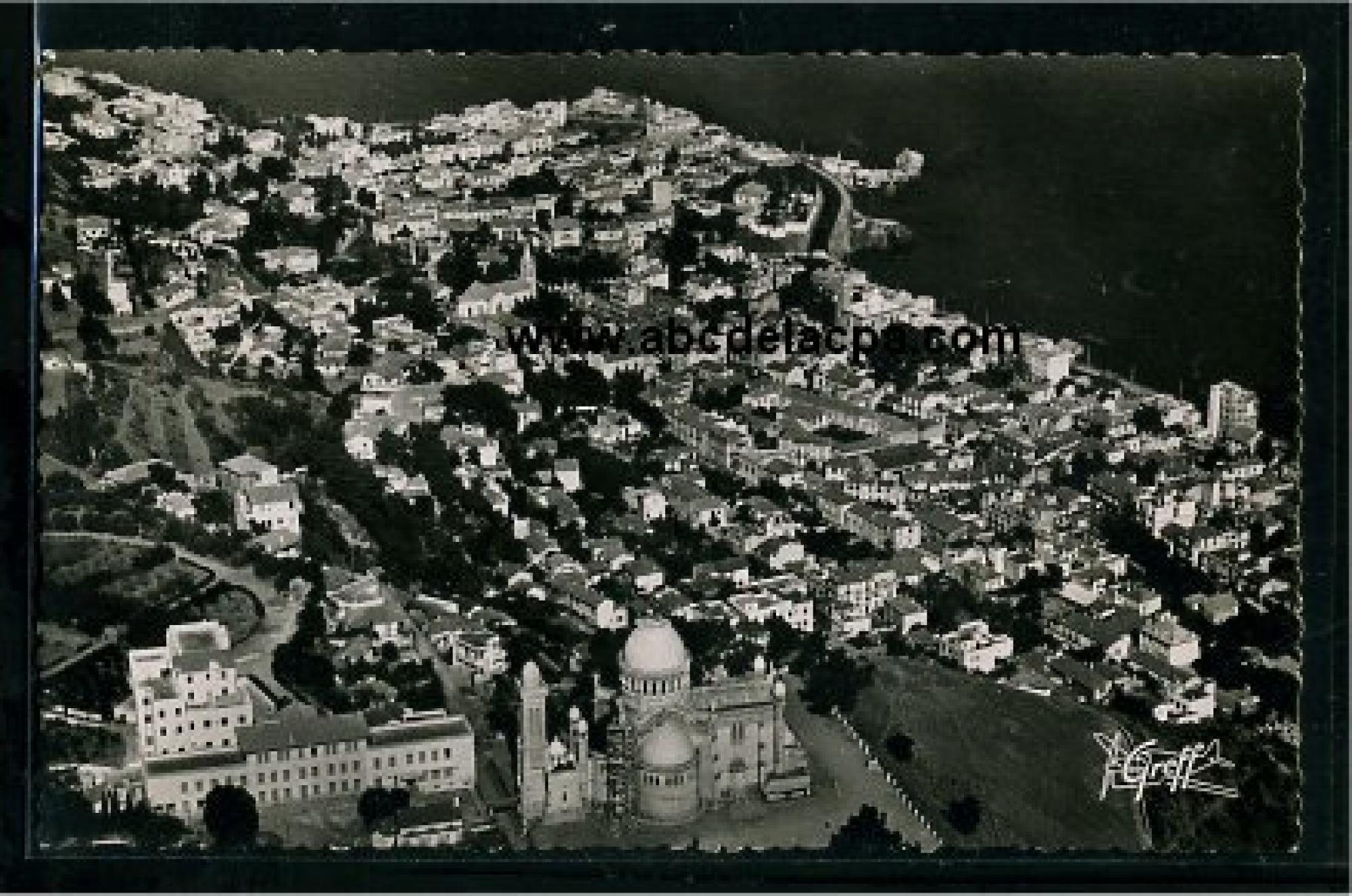 Alger - Vue      Générale  - Vue aérienne - Notre Dame d'Afrique vers Saint Eugène