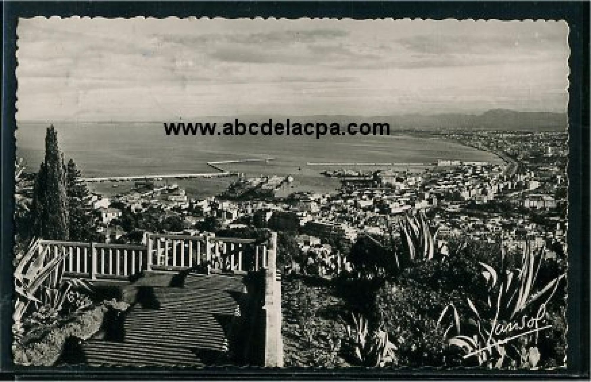 Alger - Vue      Générale  - Baie vue du Balcon Saint Raphaël