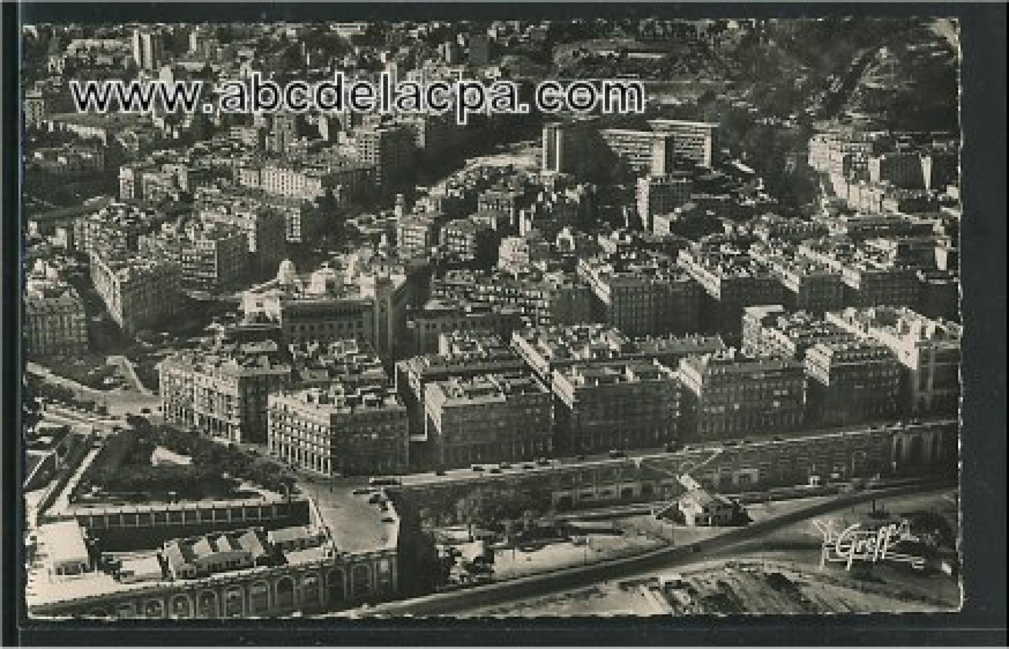 Alger - Vue      Générale  - Le Bastion XV - Boulevard Carnot - La poste - Le Gouvernement général - Rues Alfred Leluch et Maréchal Soult