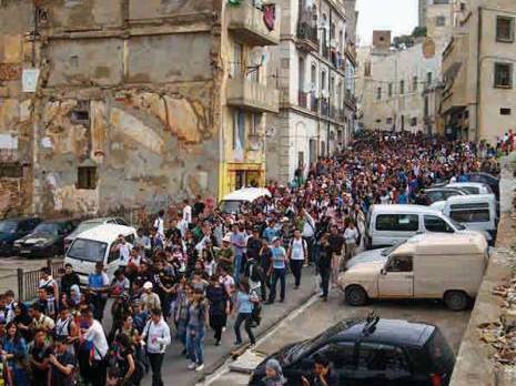 Randonnée pédestre du 1er mai:  Les Oranais à l’assaut de Santa-Cruz