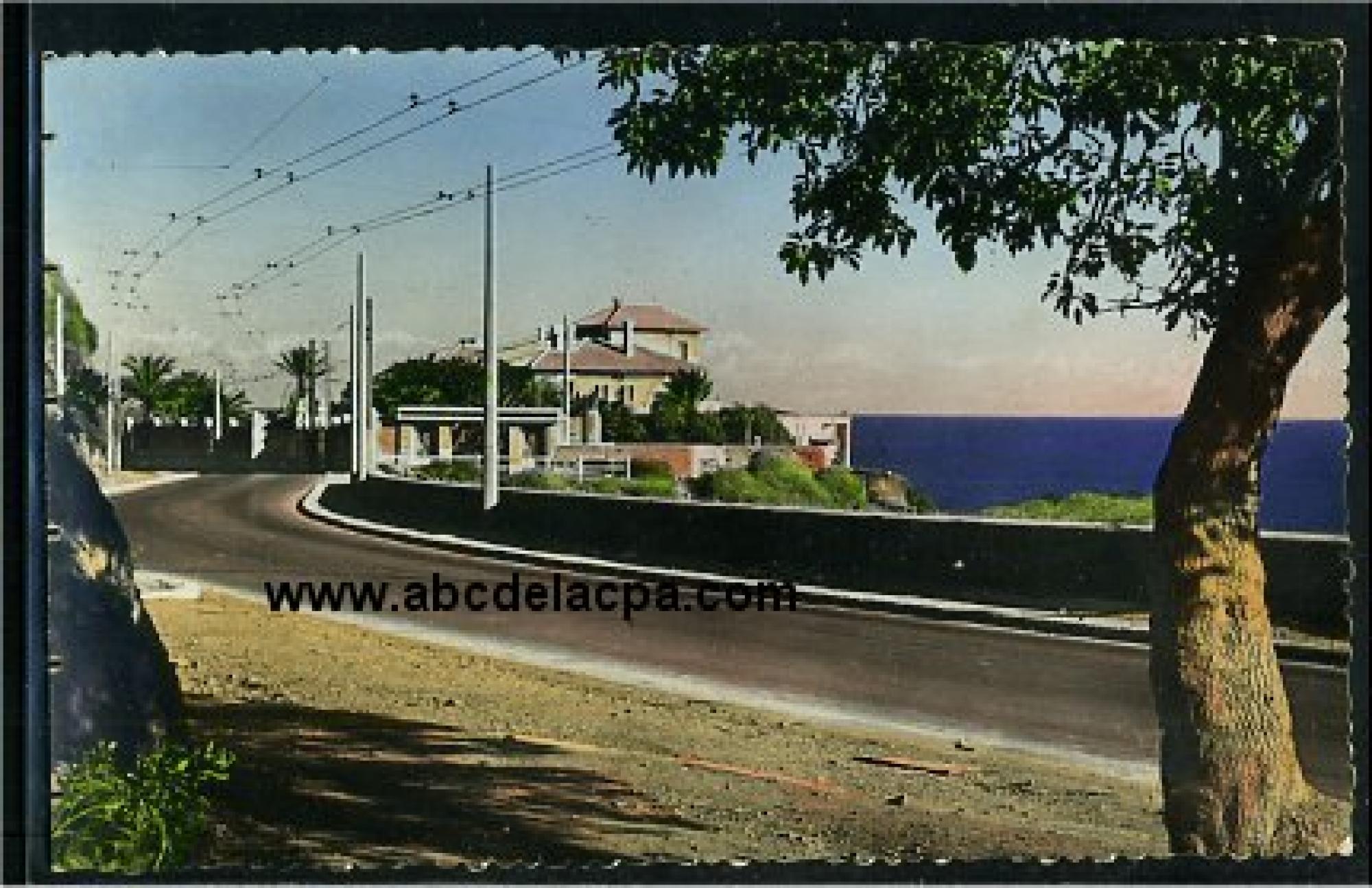 Alger - La Corniche,      les plages  - Le casino de la corniche