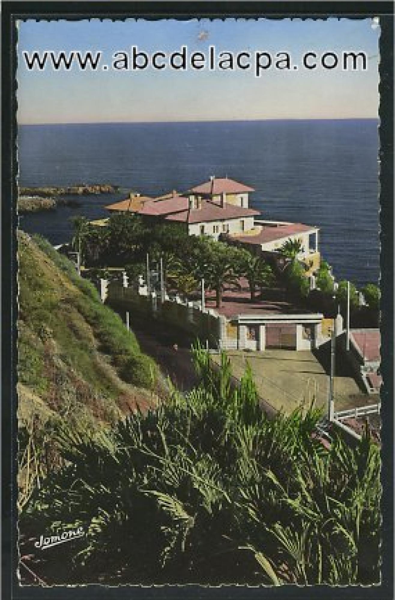 Alger - La Corniche,      les plages  - Le casino de la Corniche
