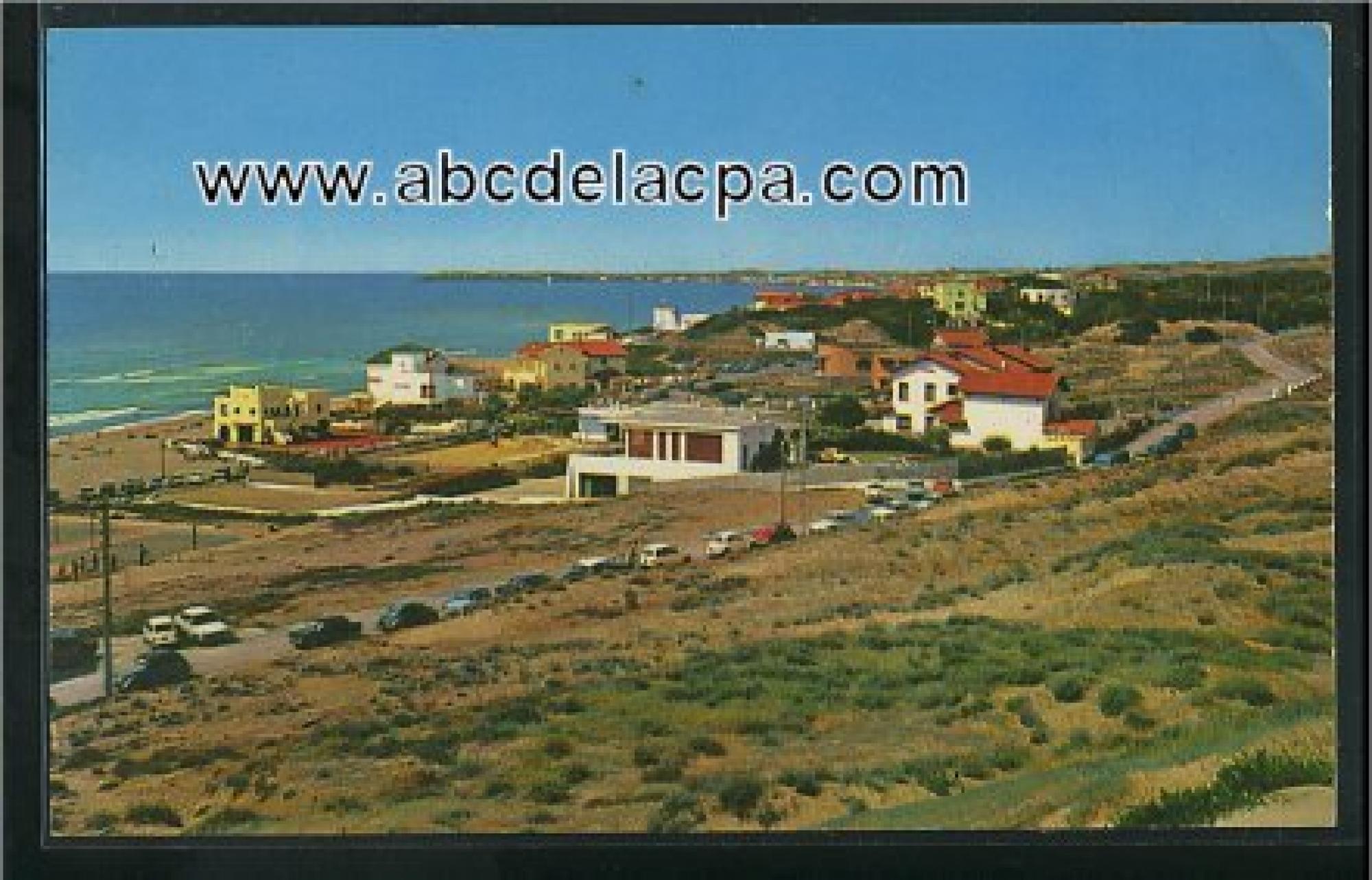 Alger - La Corniche,      les plages  - Alger - Plage d'Or, vue générale