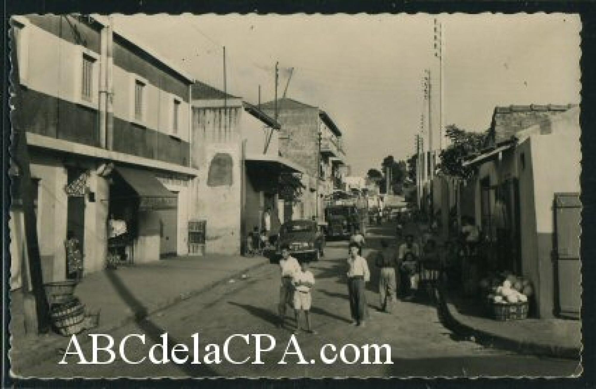 Alger -      Hussein-Dey  - Quartier Léveilley  Rue Maurice Elie