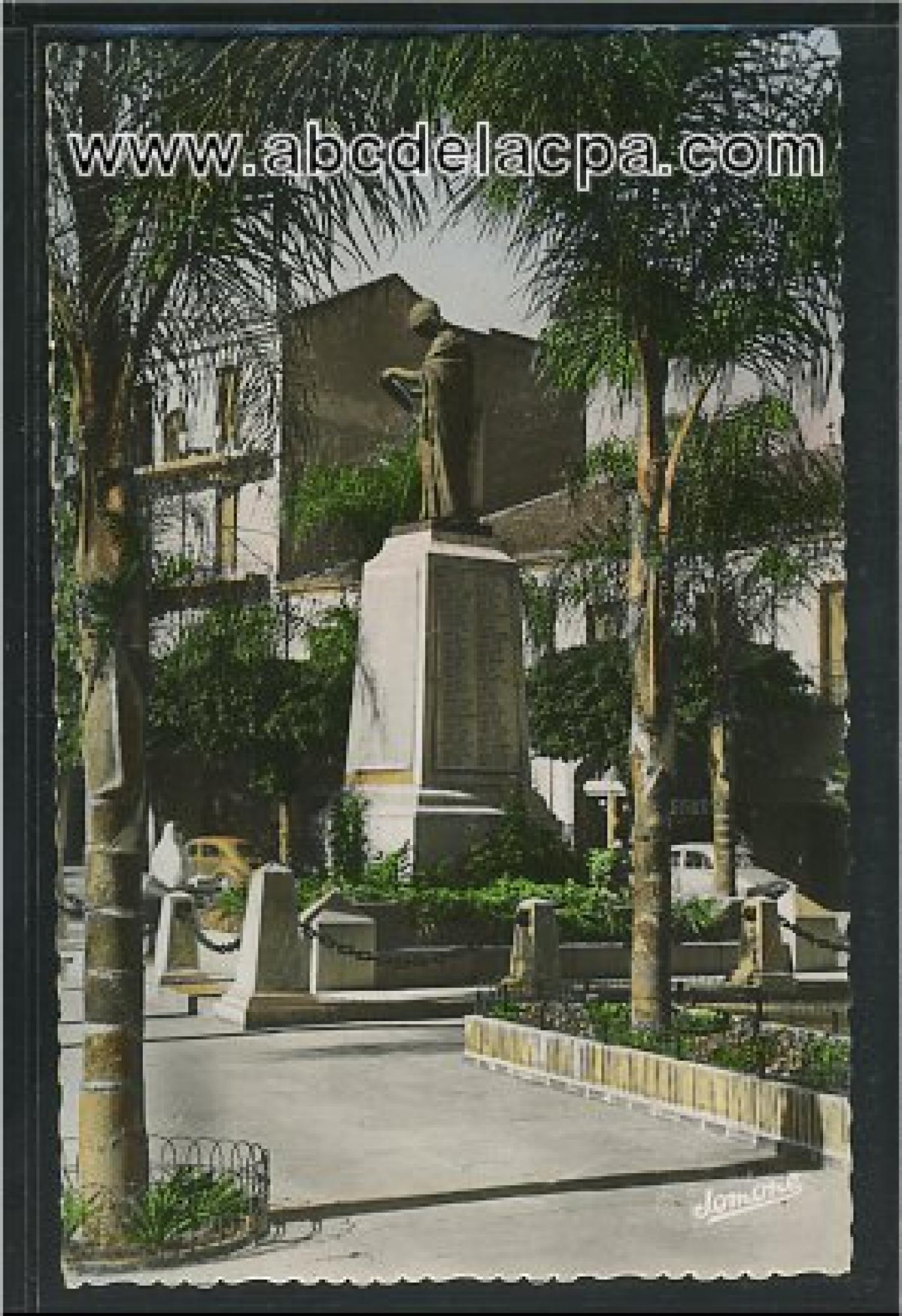 Alger - Maison      Carrée  - Le moâ‚¬nument aux morts