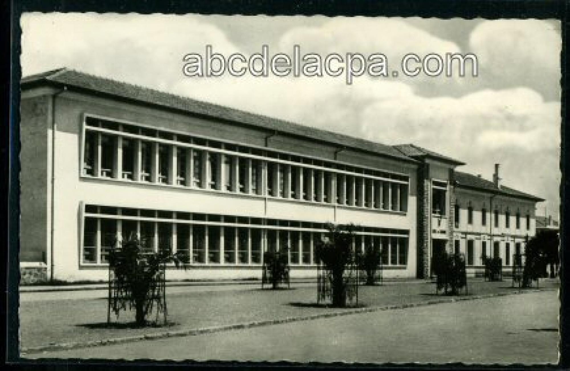 Arba (L')  - Nouveau Groupe scolaire