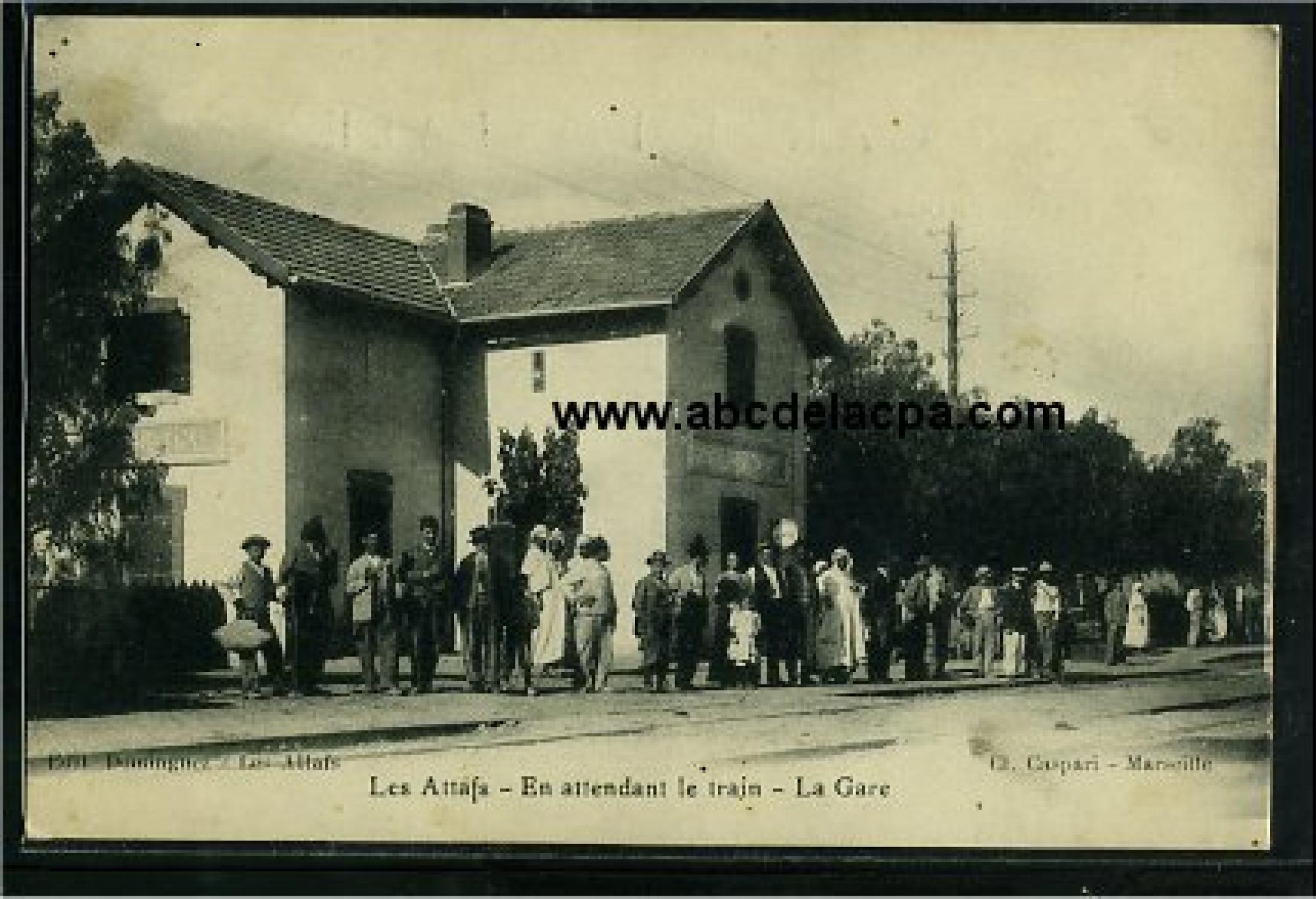 Attafs (Les)  - En attendant le train - La gare