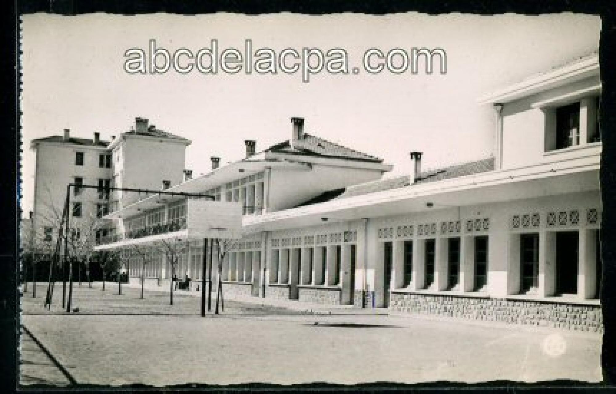 Aumale (Sour el   Ghozlane)  - Le nouveau Groupe scolaire