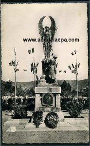 Batna  - le monument aux morts