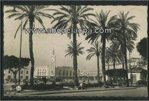 Bône -      Bâtiments  - place thiers et la gare