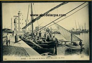 Bône - Le      Port  - un coin de la darse et la direction du port