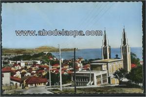 Bône -      Vues générales  - vue sur sainte thérèse