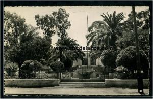 Bordj   Menaïel  - le jardin public et le monument aux morts