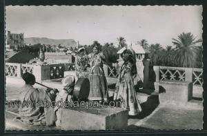 Bou Saada  -  cité du bonheur  - danseuses ouled naïls