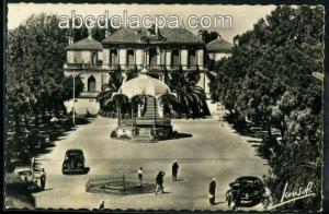 Colea (Koléa)  - mairie et la place