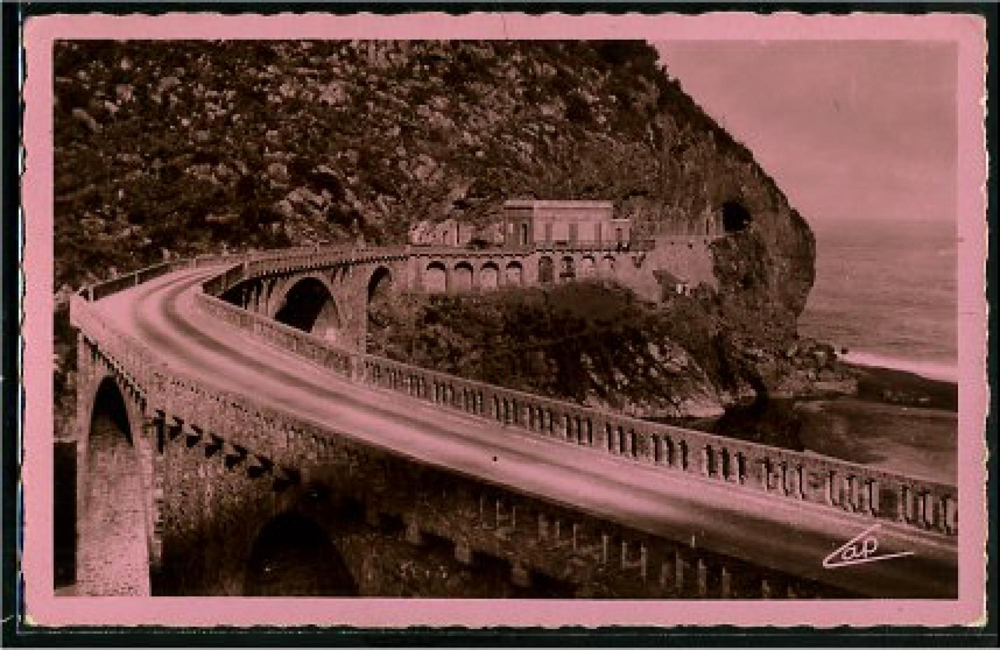 Bejaïa (Bougie)  - Route de Djidjelli à Bougie - Pont de Dar el Oued et surveillance de la grotte merveilleuse