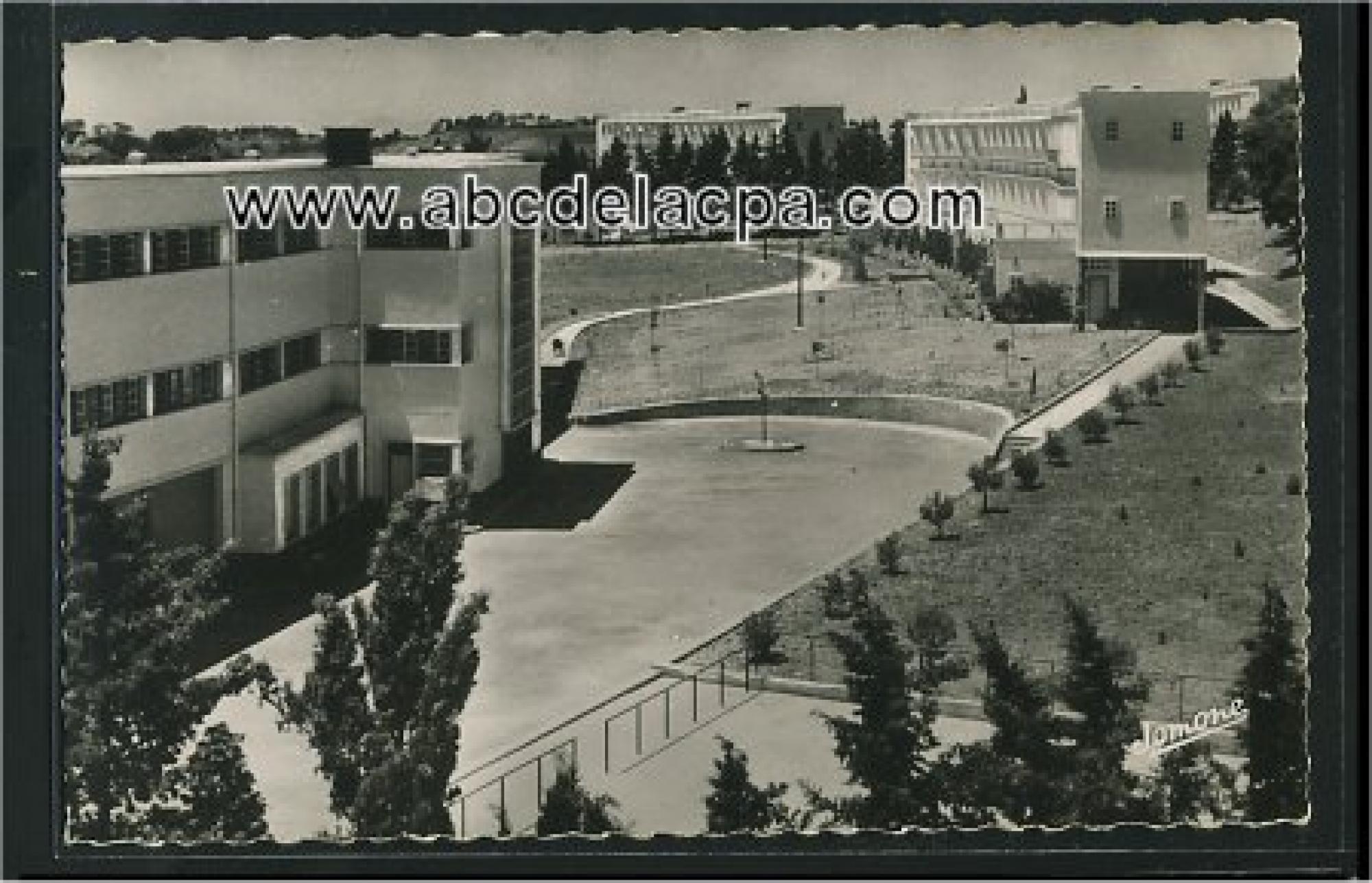 Ben Aknoun  - Cité universitaire - Les pavillons