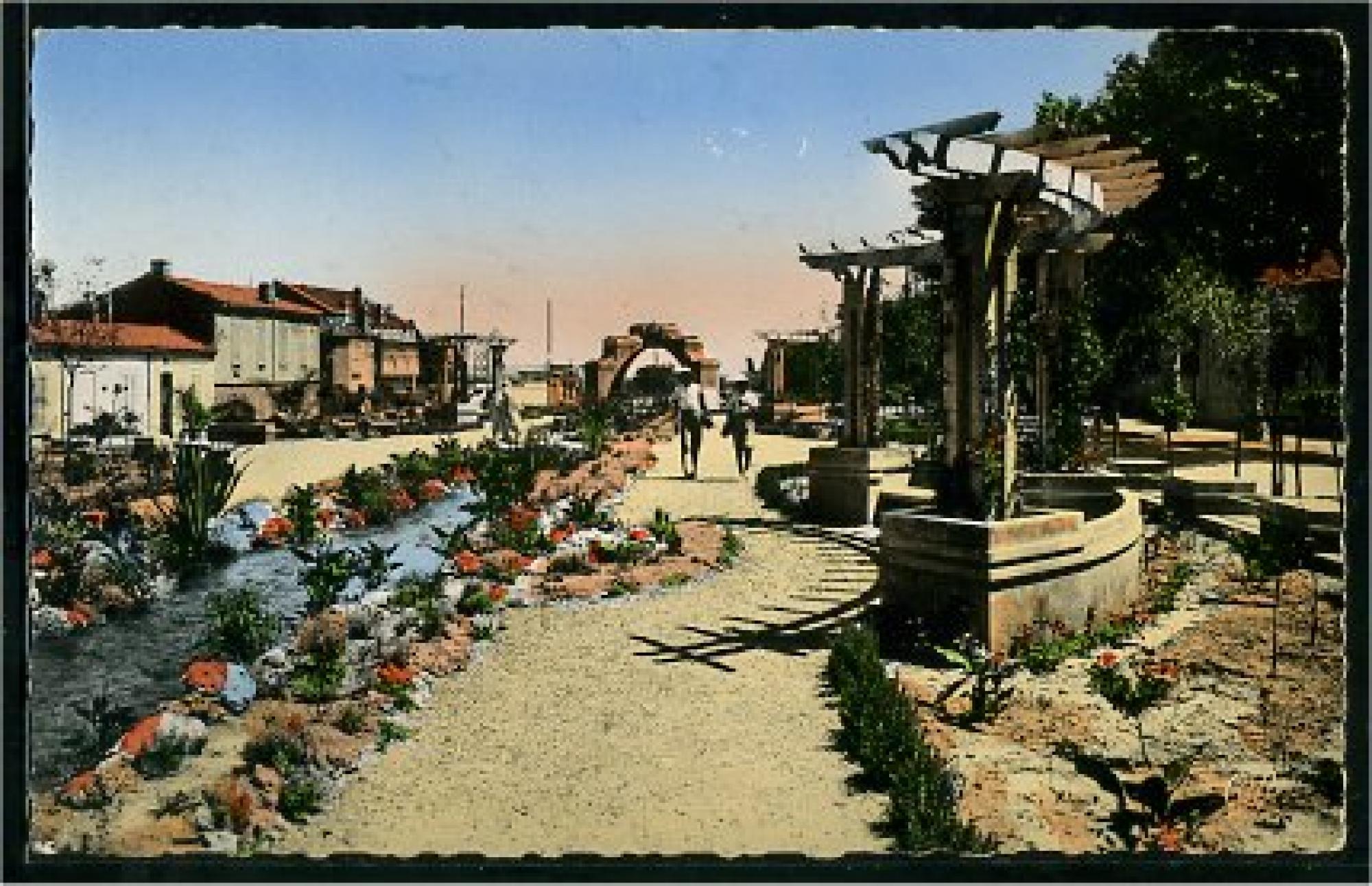 Blida - Rues  - nouveaux jardins ricci