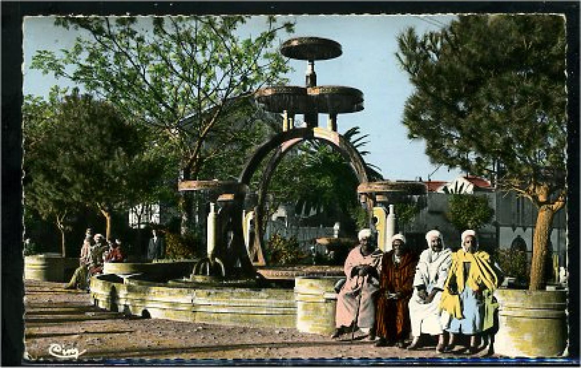 Blida - Rues  - les fontaines du jardin ricci