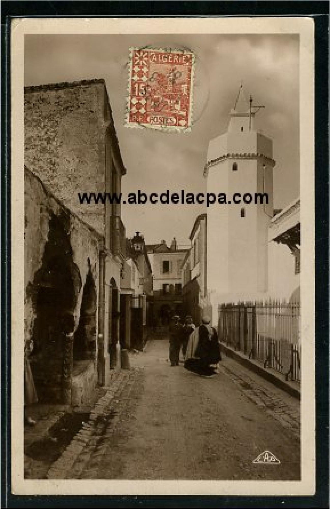 Blida - Rues  - rue gueydon et la mosquée
