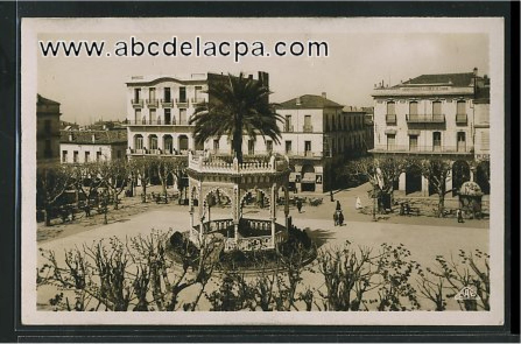 Blida - Rues  - place clemenceau