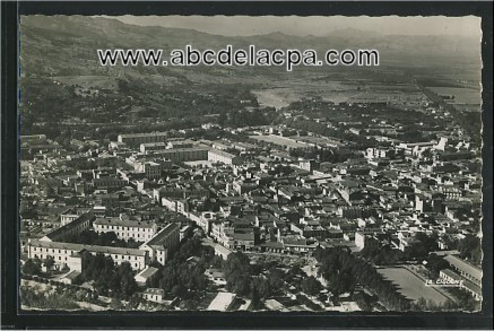 Blida - Vues      générales  - blida et les coteaux de l'atlas blidéen, vue d'avion