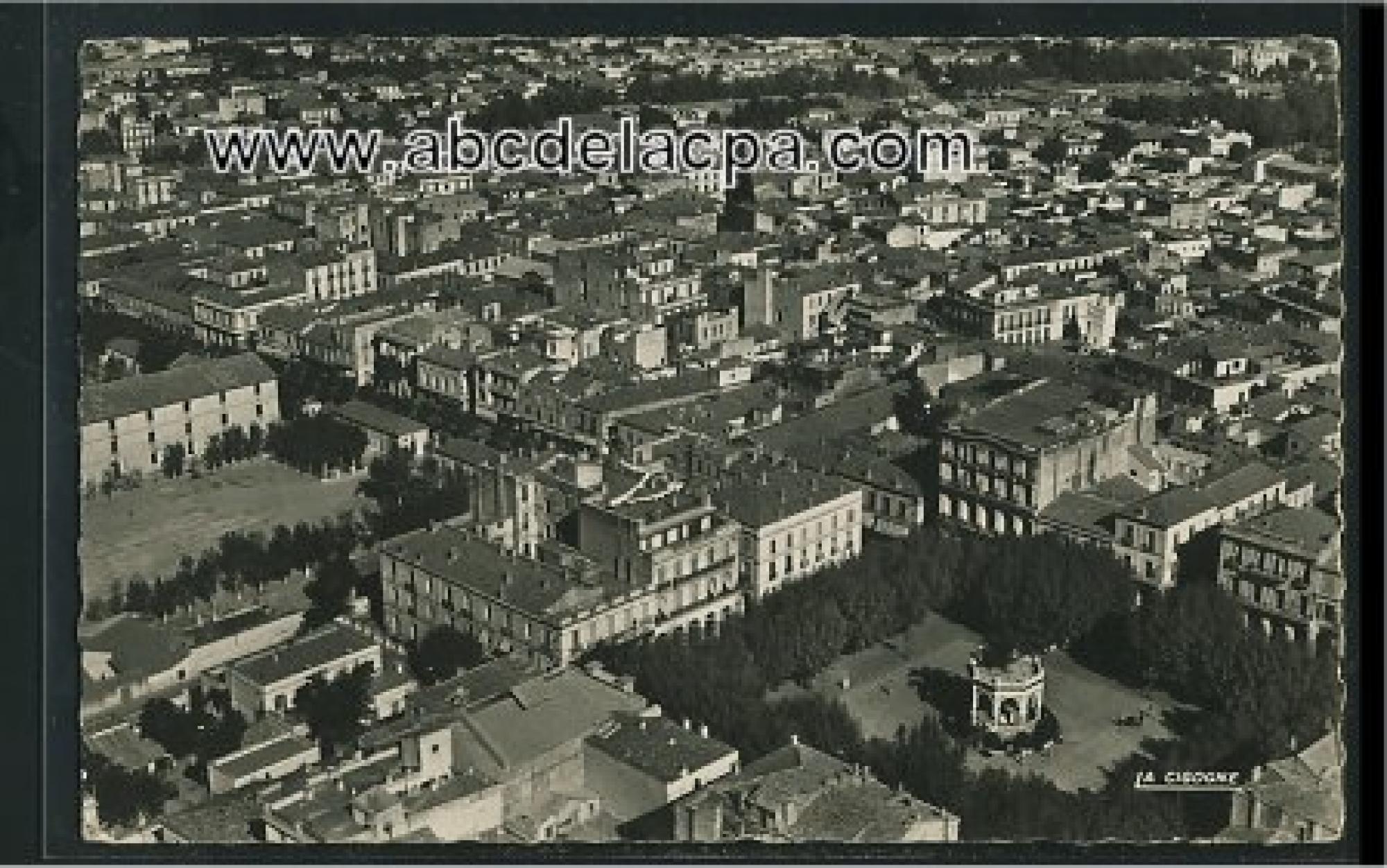 Blida - Vues      générales  - le centre, vue d'avion