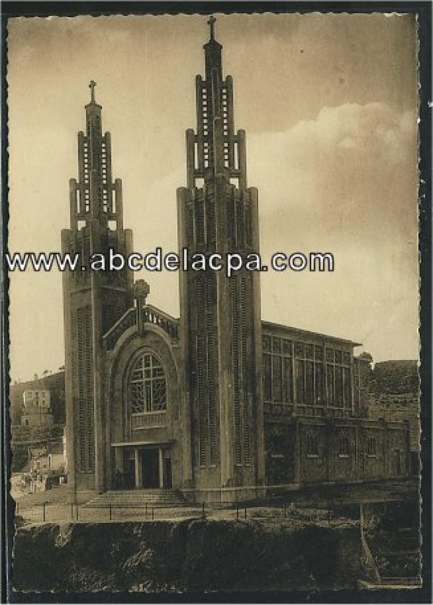 Bône -      Bâtiments  - l'eglise sainte thérèse de l'enfant jésus