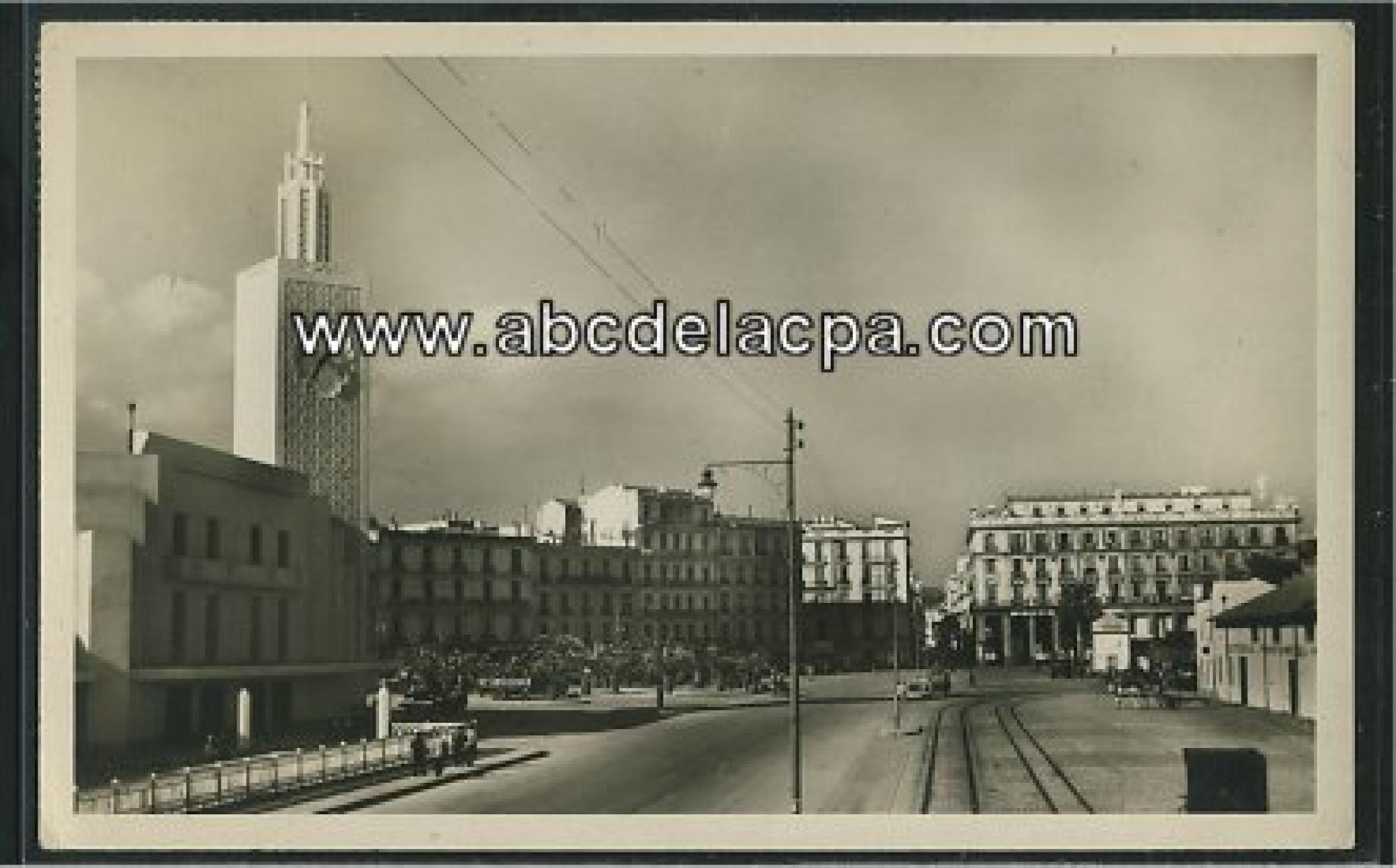 Bône - Rues  - place pierre sémart